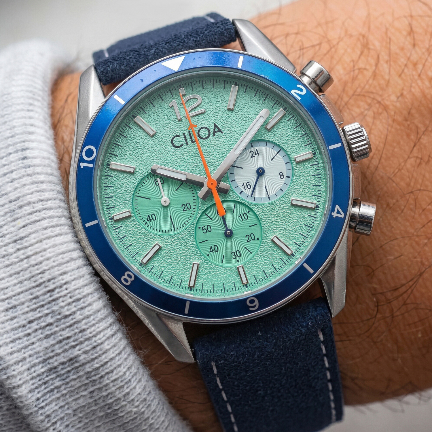 CILOA Men's Chronograph Watch  - огляд і ціна Suede Strap Watch