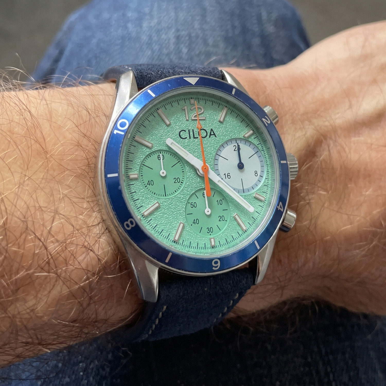 CILOA Men's Chronograph Watch  - огляд і ціна Suede Strap Watch